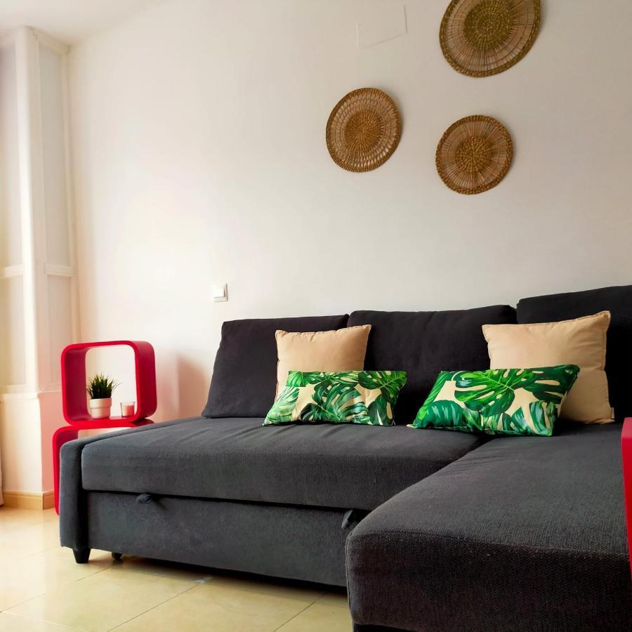 Ver93 - Redstudio Torremolinos Luaran gambar